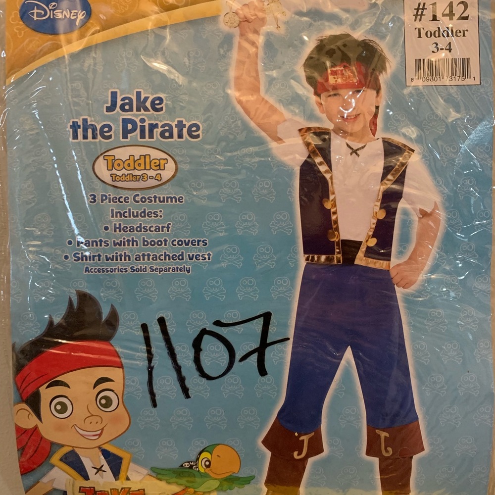 Halloween Costume Jake the Pirate Size 3-4 toddler